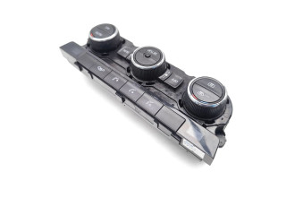 Блок управления климат-контролем 5E0907044K, 5HB011282 Skoda Octavia Mk3 (5E)