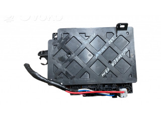 Блок предохранителей 8637A860, 4813001058 Mitsubishi Outlander