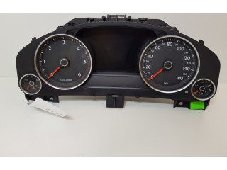 Přístrojová deska Volkswagen Touareg II 2012 7P6920981