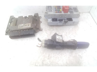 Блок предохранителей IAW49F.B6 Fiat Marea