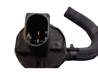 Топливная рампа 03L130089B, 48B13640A02 Skoda Octavia Mk2 (1Z) для двигателя CAYC