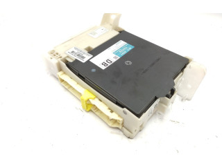 Pojistková skříňka Řídící jednotka BSM 892210D470, 8273052K40 Toyota Yaris 2016