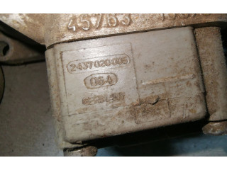 Топливная рампа 0438121011, 026133353 Audi 80 90 B3