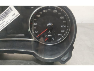 Панель приборов    Audi A1       