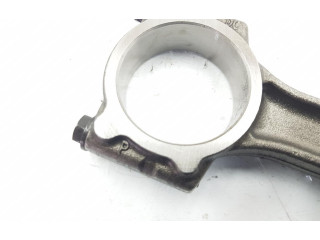 Шатун 7701475074 Dacia Dokker 1.5