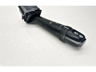 Ручка стеклоочистителей Volvo V70