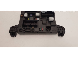 Pojistková skříňka 13449202 Opel Zafira C 2016