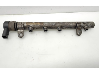 Топливная рампа A6420700146, 0281002985   Mercedes-Benz E W212   для двигателя 642.830