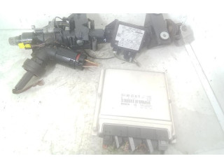 Řídící jednotka 668942 Mercedes-Benz A W168 2004