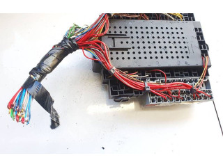 Блок предохранителей  9441582, 9441587   Volvo S80    