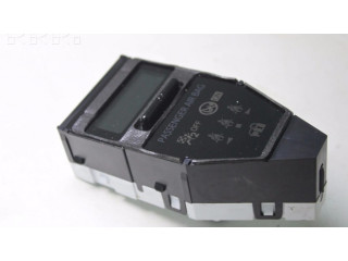 Дисплей    8391002200   Toyota Auris E180