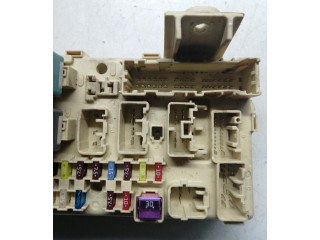 Блок предохранителей 892210F020   Toyota Corolla Verso AR10    