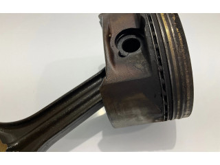 Píst Mercedes-Benz E W211