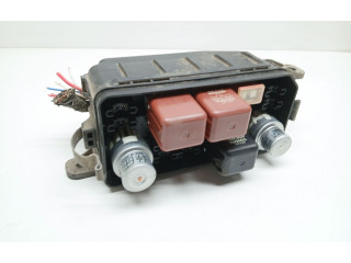 Pojistková skříňka Toyota Corolla E90 1990