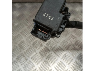 Ручка стеклоочистителей    Nissan Maxima