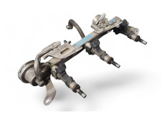 Vstřikovací lišta 175201470R Renault Clio IV H4B400