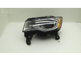 Передняя фара