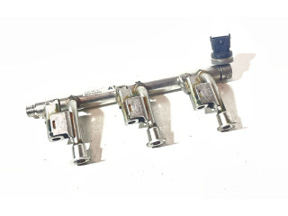 Vstřikovací lišta DM5G9H487AA, DM5G9H487 Ford Fiesta N46b20b