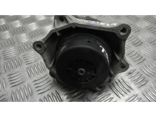 Подушка двигателя