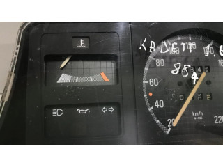 Панель приборов 93154697SJ, 93154237 Opel Kadett E