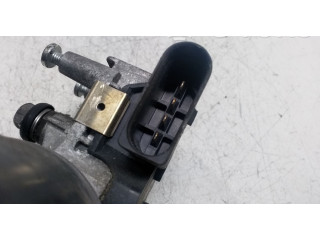 Моторчик дворников 0390241925, 0503073    Volvo V50