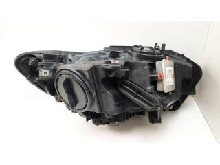 Передняя фара  