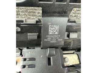 Блок предохранителей 6841704, 190056336015   BMW X3 G01    