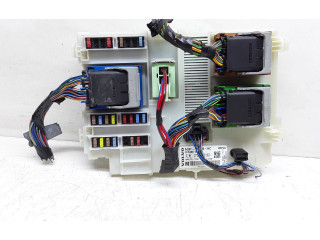 Блок предохранителей 31254837, AG9T14C256HC   Volvo V70    