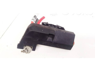 Pojistková skříňka Audi TT TTS Mk2 2009