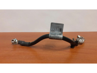 Минусовый провод (аккумулятора)