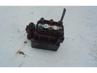 Vstřikovací lišta Audi A8 S8 D4 4H