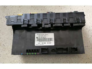 Pojistková skříňka 2035451801 Mercedes-Benz C W203 2005