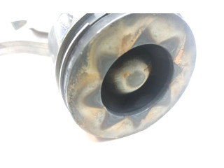  Поршень с шатуном 306DT H268X  Land Rover Range Rover Sport L494  