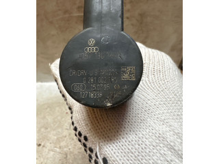 Топливная рампа 057130764C, 12718338   Audi A6 S6 C6 4F  