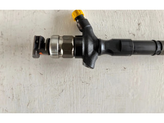 Vstřikovač 2367030280, 2367039186 Toyota Land Cruiser (J120) 1KDFTV
