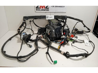 Блок предохранителей DV6FD   Peugeot 2008 I    