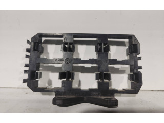   Pojistková skříňka 4A0937503   Audi A8 S8 D2 4D 1998