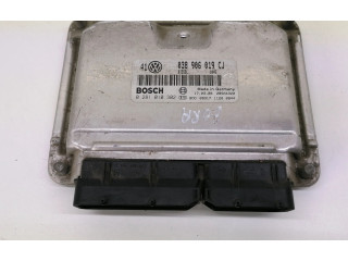 Řídící jednotka 038906019CJ, 0281010302   Volkswagen Bora 2002