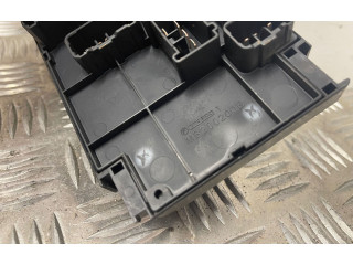 Блок предохранителей 82241SC020   Subaru Forester SH    