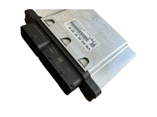 Блок управления двигателя 04E907309BH, 0261S12609 Volkswagen Touran III