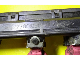 Топливная рампа 7700108667, 7700109066   Renault Clio II  