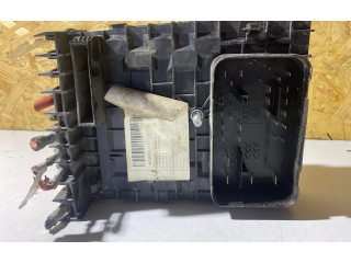 Блок предохранителей 1K0937125, 1K0937125A Volkswagen Caddy