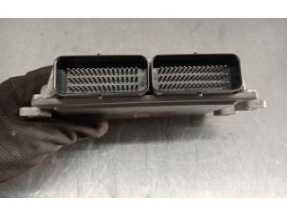 Блок управления двигателя 8200483732, S110140011A   Dacia Logan Pick-Up