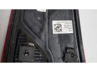 Задний фонарь левый сзади 90080093    Ford Ecosport   2018- года