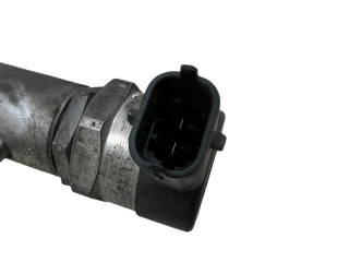 Топливная рампа 9X2Q9D280EA, 0445216028 Jaguar XF X250 для двигателя 306DT