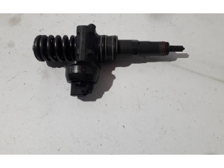 Форсунка 038130073TX Volkswagen Golf Plus