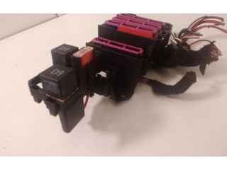 Блок предохранителей 8K0971845A Audi Q5 SQ5