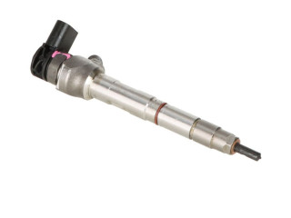 Форсунка 05L130277S Audi Q3 F3