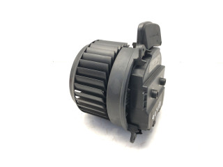 Вентилятор печки    7737081504, 4H2820021B   Audi A7 S7 4G