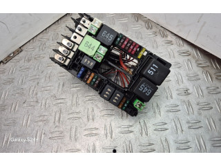 Блок предохранителей 5Q0937125B   Skoda Octavia Mk3 (5E)    